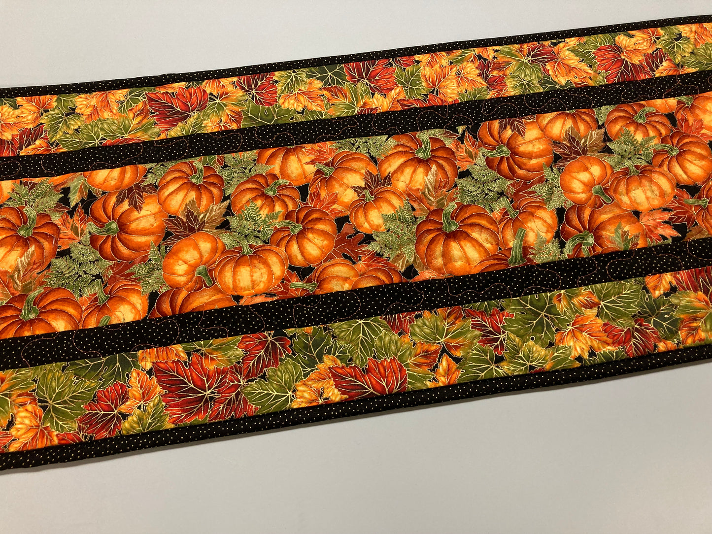 Pumpkins Dining Table Runner, Fall Autumn Leaves Quilted Handmade, Orange Green Gold Fall Table Decor, 13x48" Thanksgiving Holiday Winter