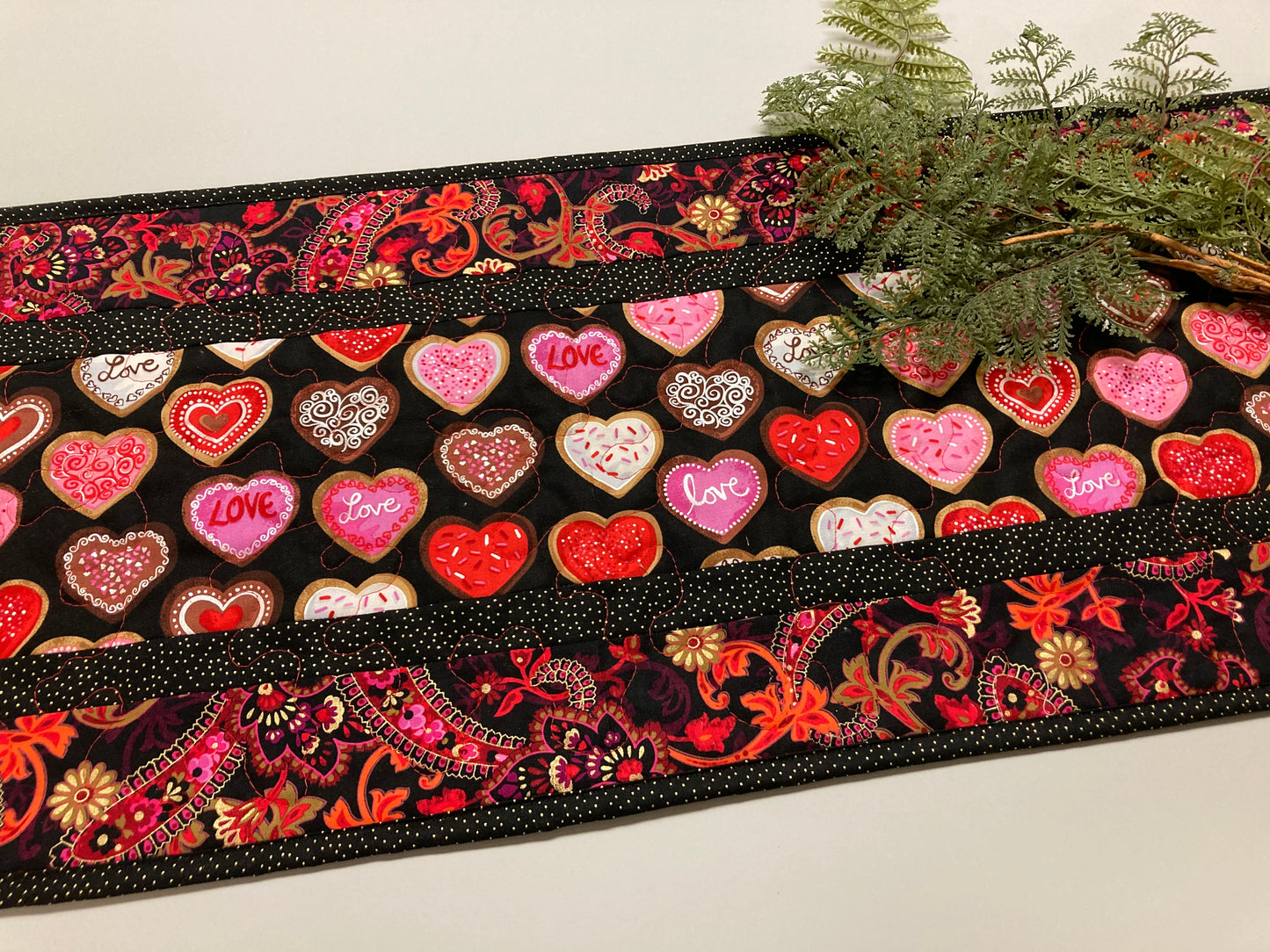 Pink Red Valentine's Day Candy Paisley Dining Table Runner, Heart Quilted, Reversible St Patrick's Spring Coffee Table Decor 13x48" Handmade