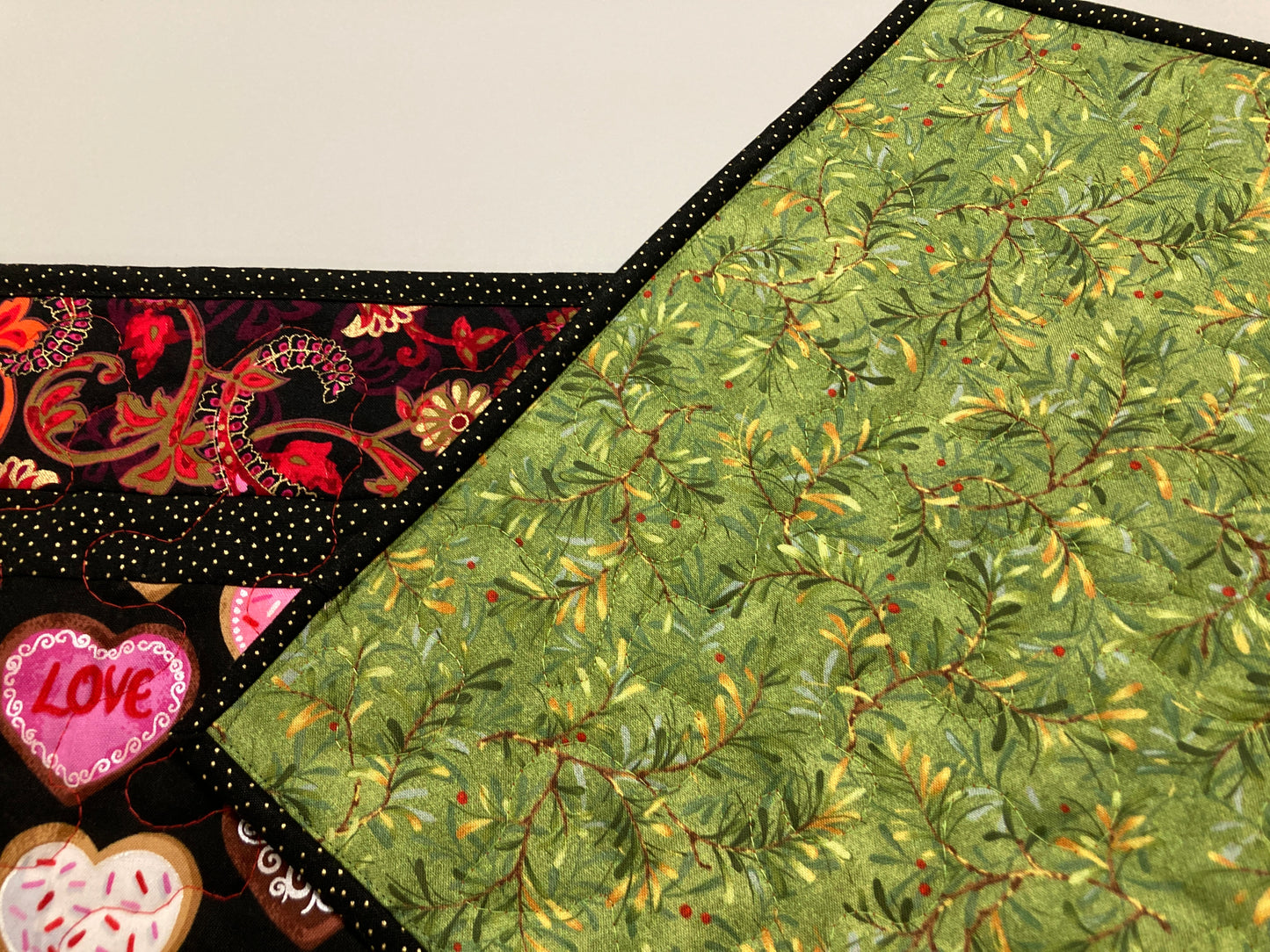 Pink Red Valentine's Day Candy Paisley Dining Table Runner, Heart Quilted, Reversible St Patrick's Spring Coffee Table Decor 13x48" Handmade