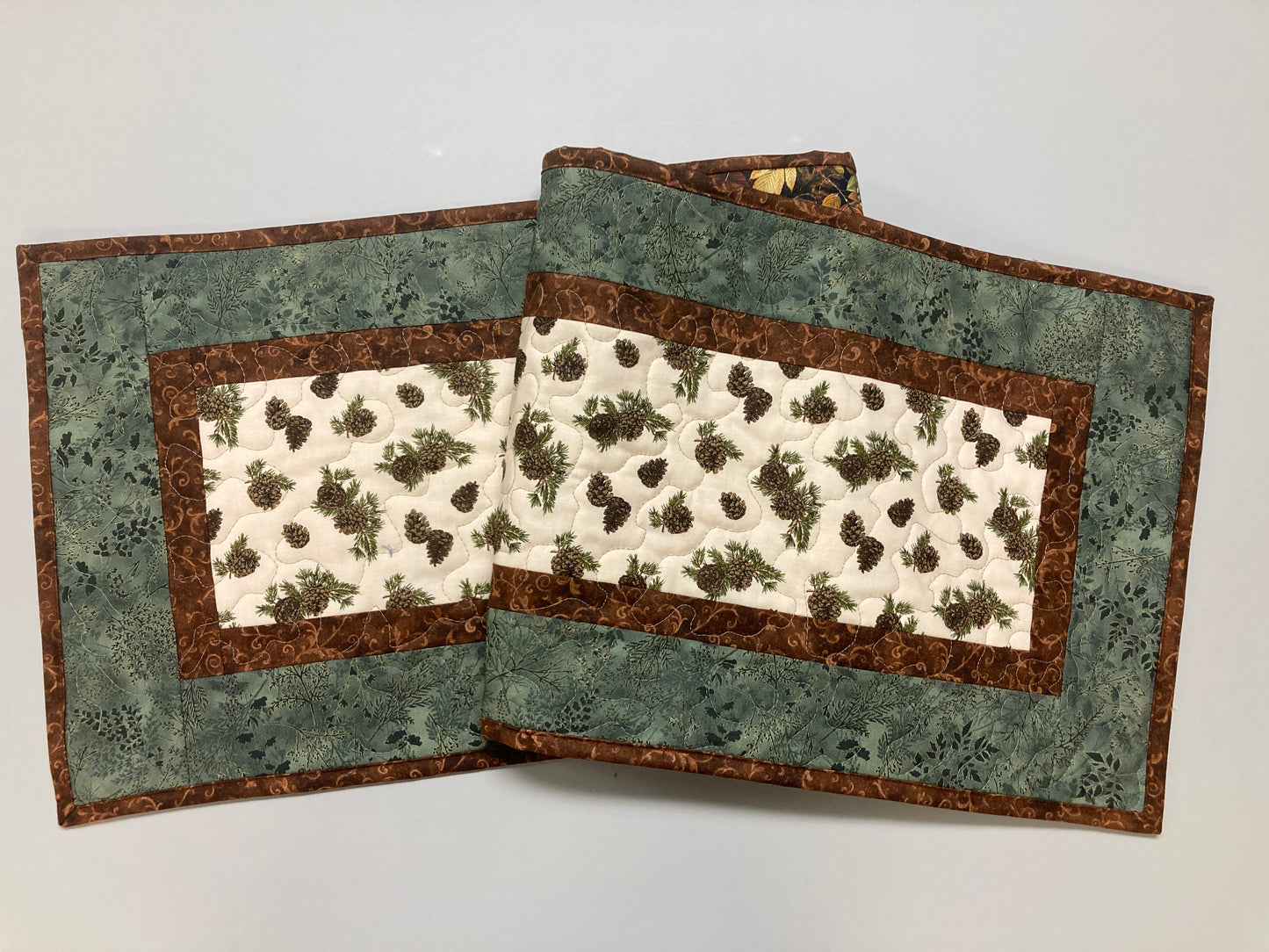 Pine Cones Quilted Dining Table Runner, Reversible Fall Green, Coffee Table Runner, Dresser Scarf Nightstand, End Table 13x48" Handmade