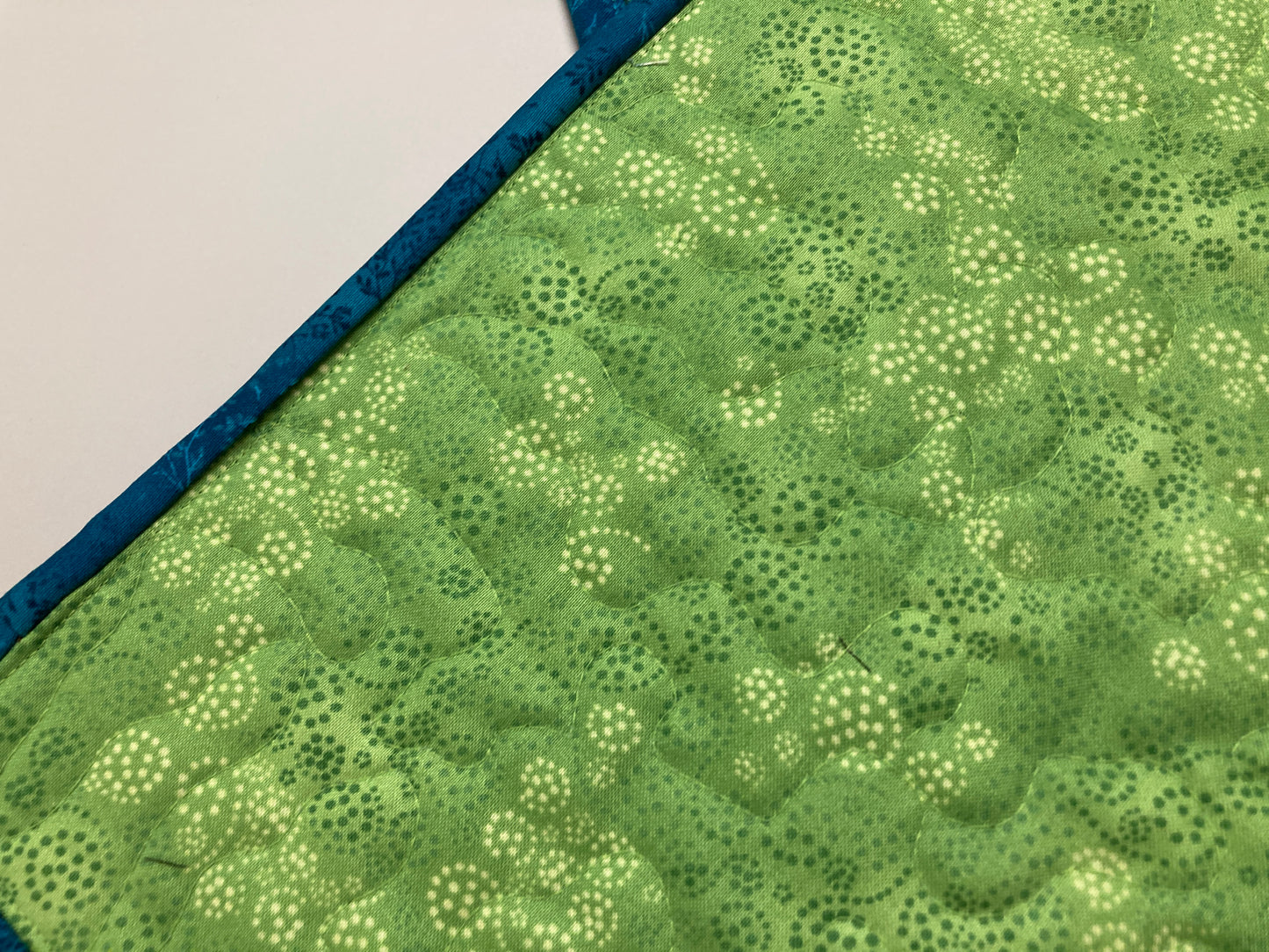 Retro Teacups Quilted Table Topper Square, Reversible 20x20" Dining Coffee End Table Vintage Nostalgic Handmade Blue Green Minimalist