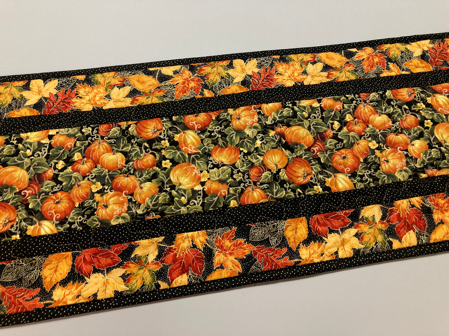 Pumpkins Dining Table Runner, Fall Autumn Leaves Quilted Handmade, Orange Green Gold Fall Table Decor, 13x48" Thanksgiving Holiday Winter