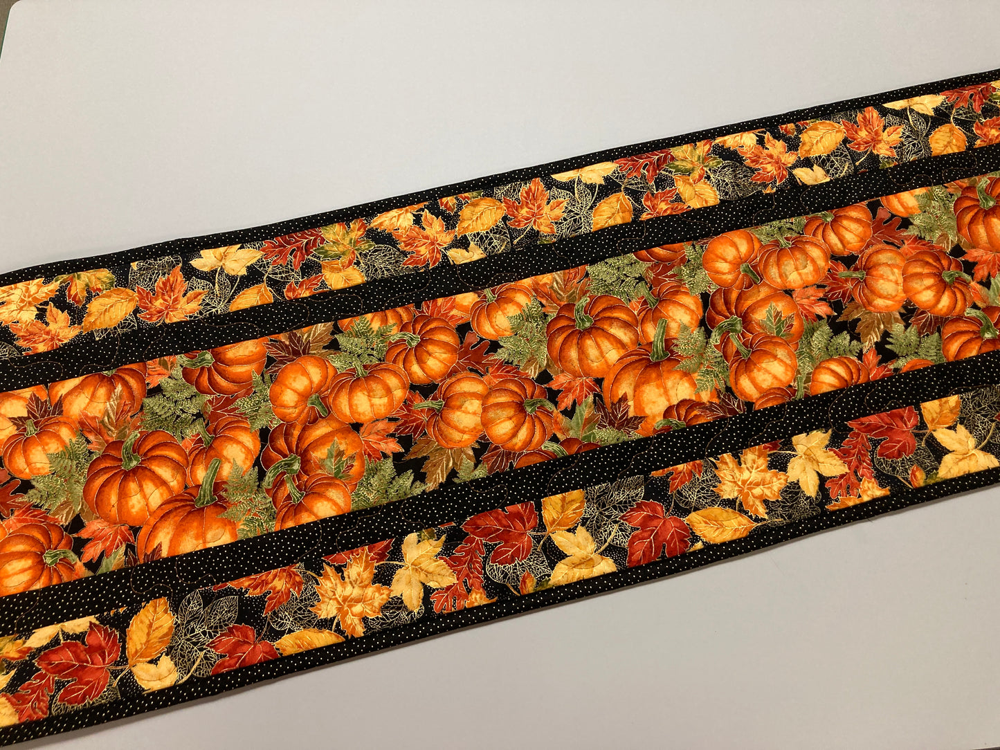 Pumpkins Dining Table Runner, Fall Autumn Leaves Quilted Handmade, Orange Green Gold Fall Table Decor, 13x48" Thanksgiving Holiday Winter