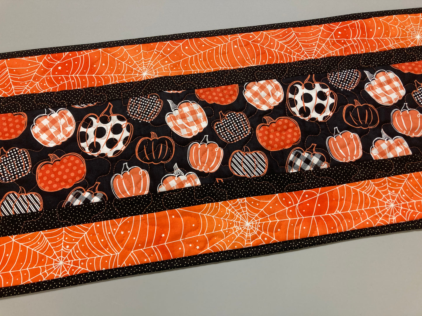 Halloween Pumpkin Quilted Table Runner, Reversible Fall Leaves 13x48" Coffee Dining, Scary Pumpkins Black Gray White Spooky Spiderwebs Decor