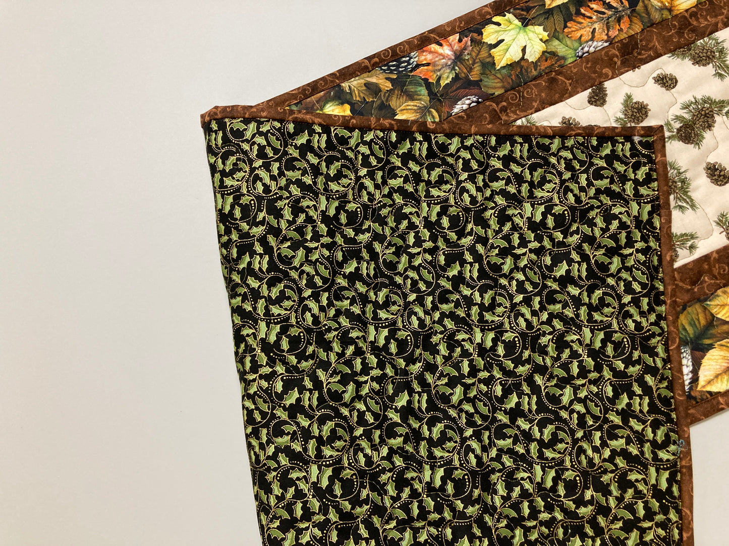 13x48"Pine Cones and Fall Leaves Quilted Dining Table Runner 13x48", Reversible Christmas, Coffee Table Runner, Dresser Scarf, End Table Handmade