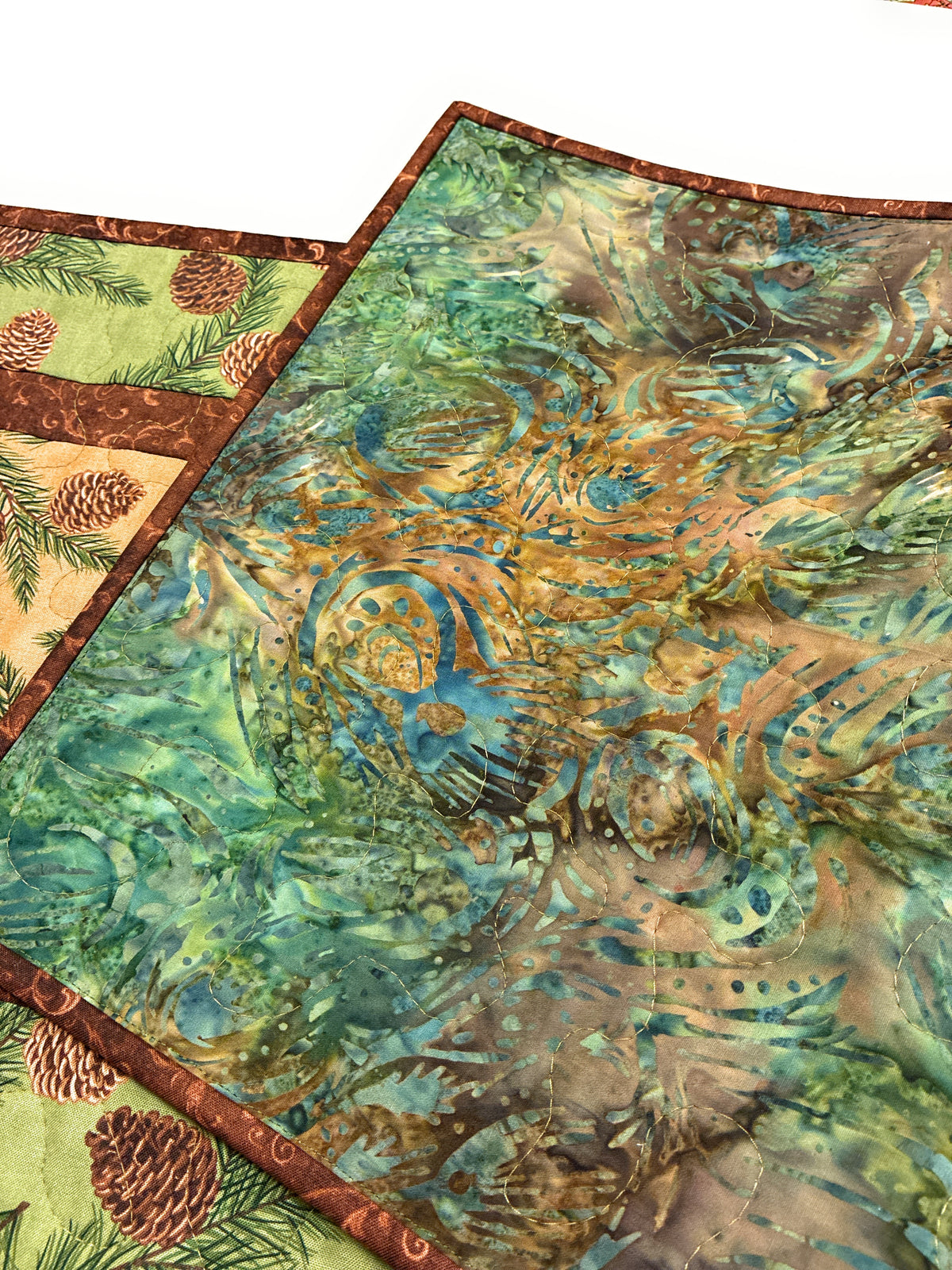Pine Cones Quilted Dining Table Runner Mountain Rustic Christmas 13x48" Thanksgiving Decor