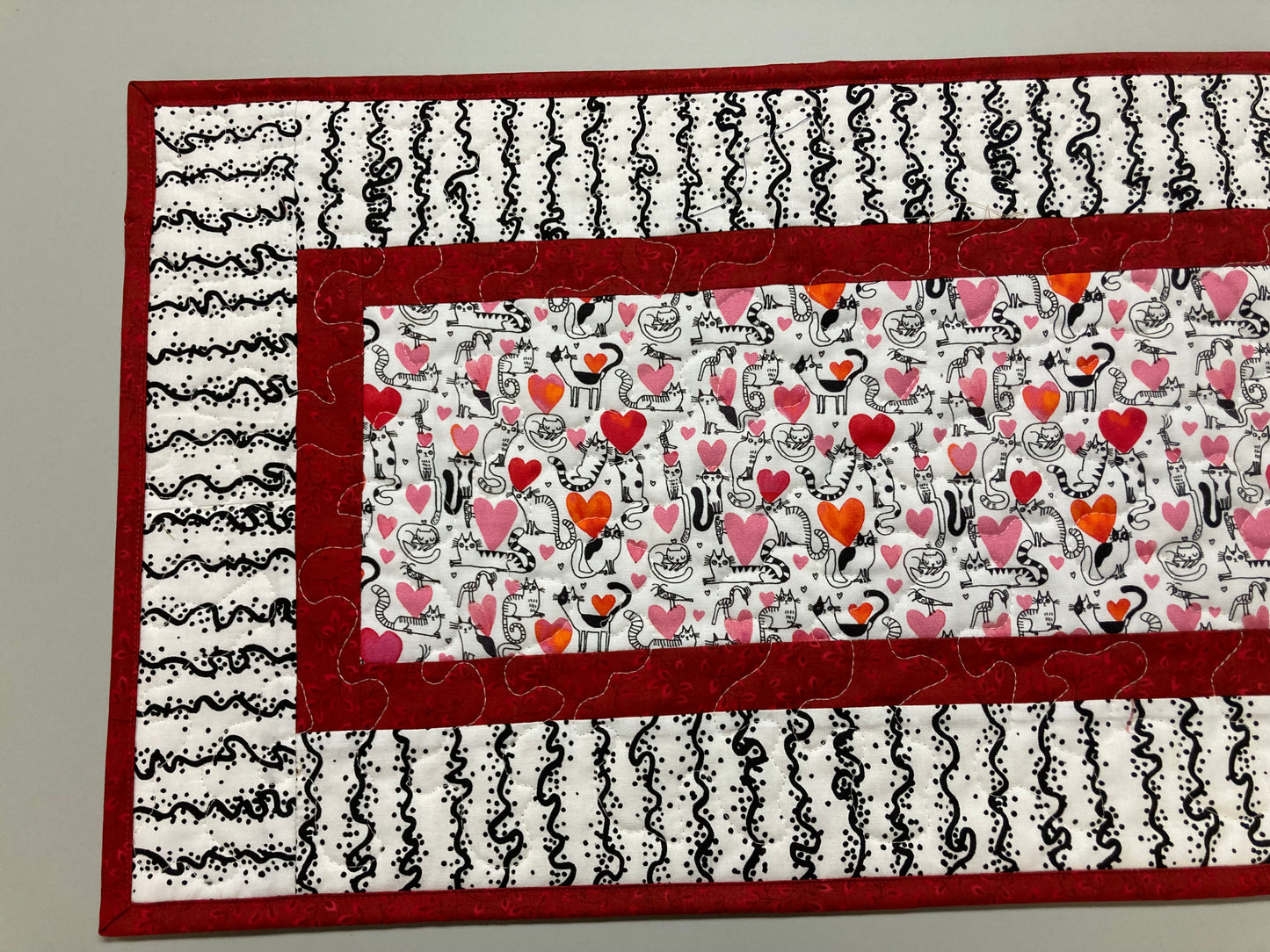 Sassy Cats Fabric Quilted Table Runner, Valentine Hearts 13x36” Cat Lover Feline Whimsical Quirky Fun, Dining Coffee End Table Handmade