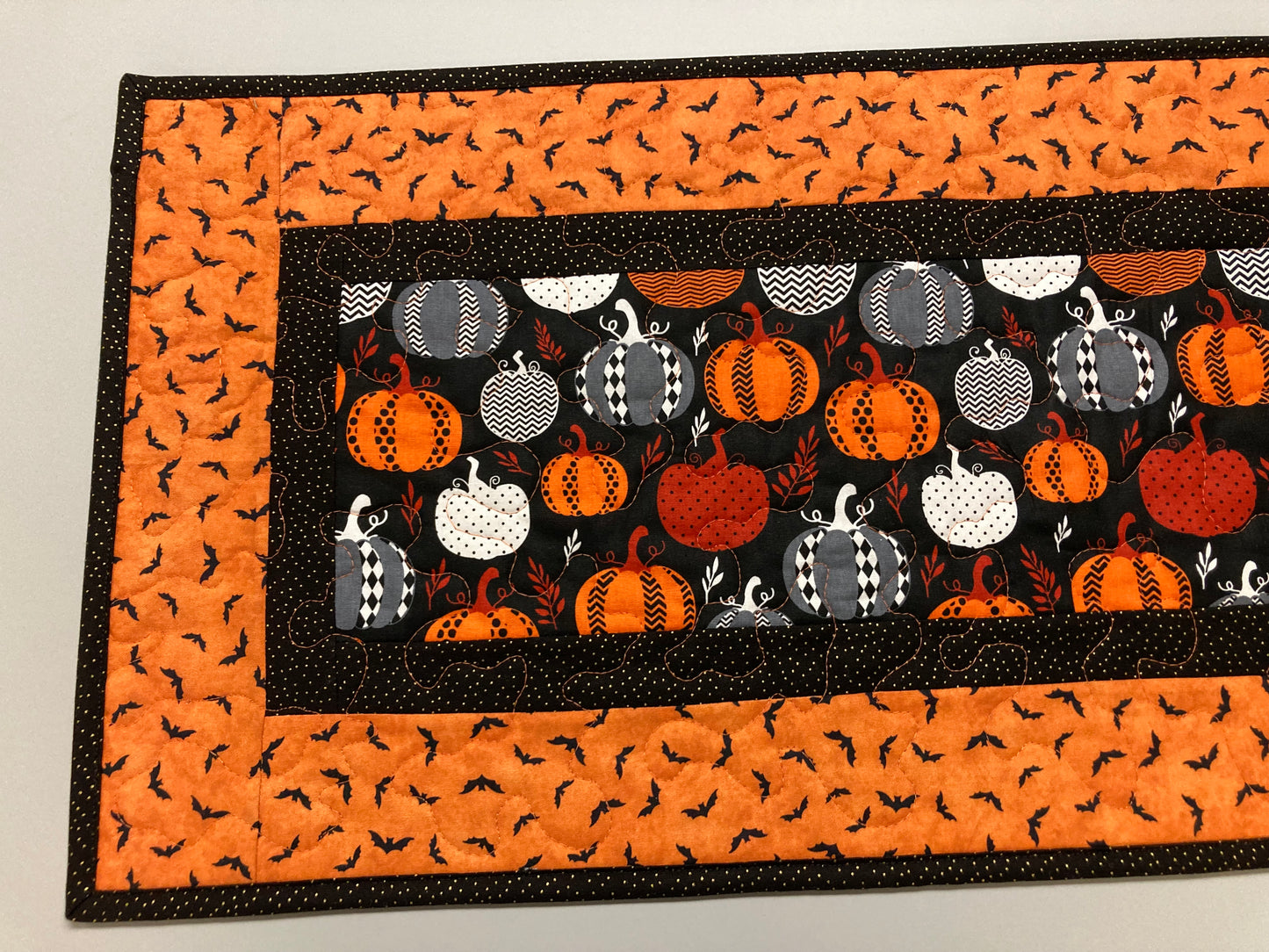 Halloween Pumpkin Quilted Table Runner, Reversible Fall Leaves 13x48" Coffee Dining Buffet, Scary Pumpkins Black Gray White Spooky Decor