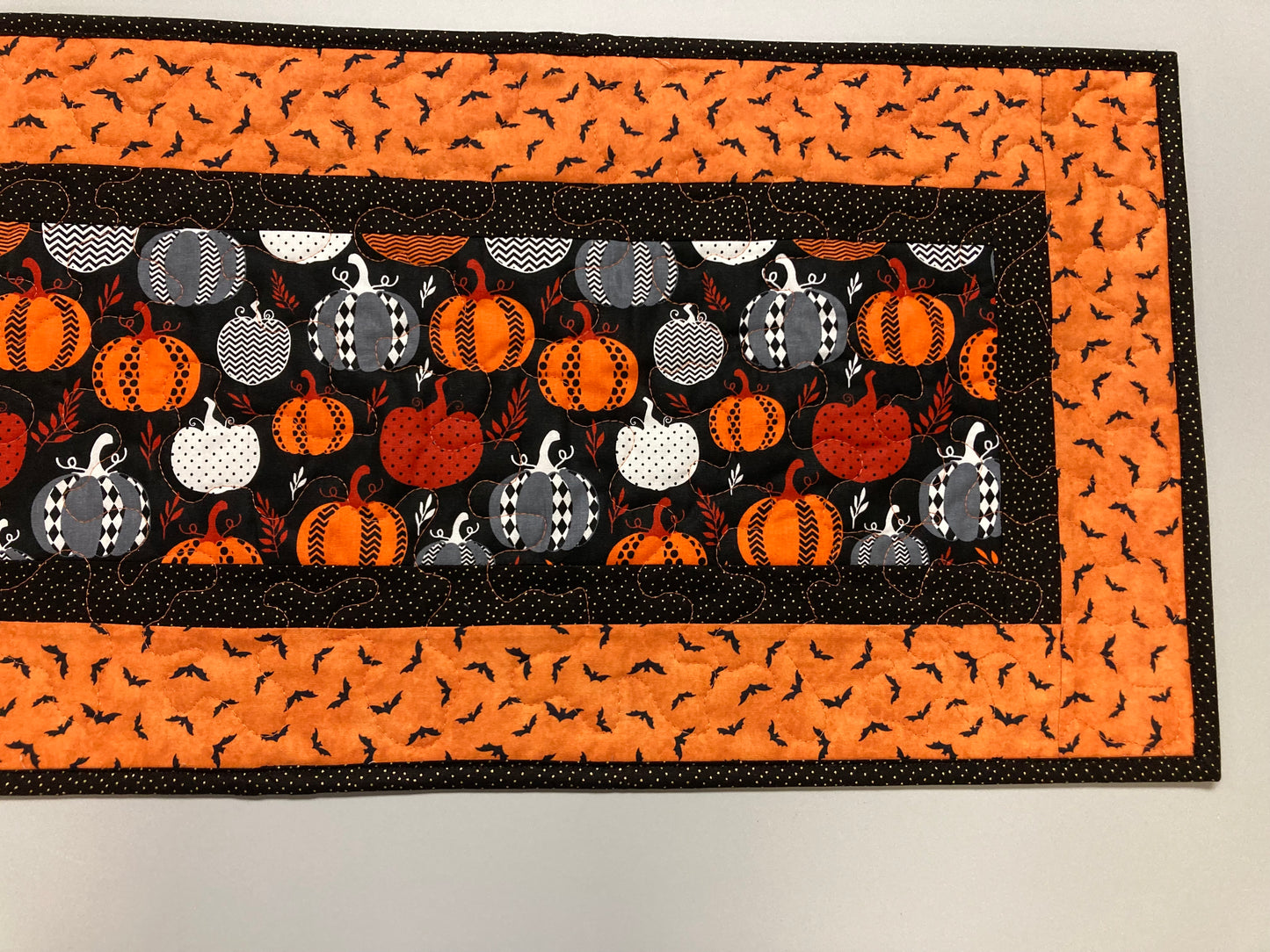 Halloween Pumpkin Quilted Table Runner, Reversible Fall Leaves 13x48" Coffee Dining Buffet, Scary Pumpkins Black Gray White Spooky Decor