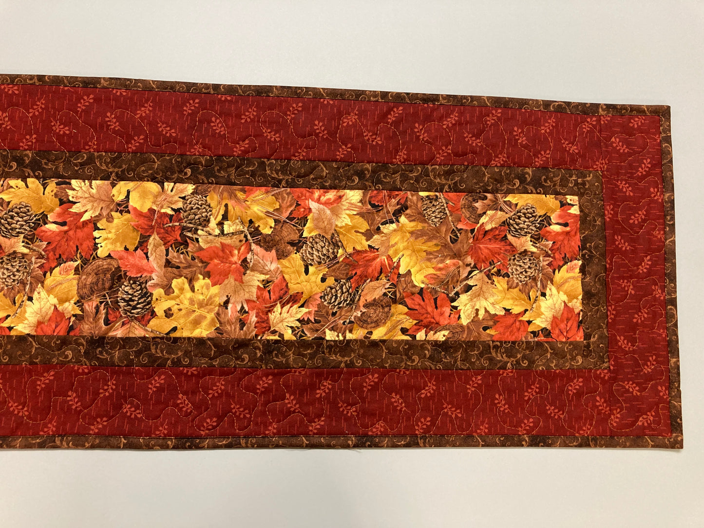 Quilted Fall Golden Brown Leaves Dining Table Runner, 13x48" Reversible Holiday Winter, Autumn Coffee End Table, Earth Tones Thanksgiving