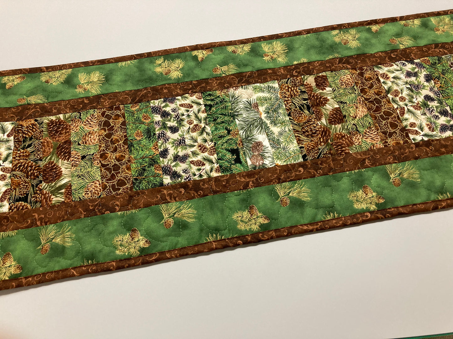 Pine Cones and Acorns Rustic Table Runner, Quilted Reversible Summer Long Wide, 13x60", Dining Coffee End Table Decor Mountain Cabin Woods