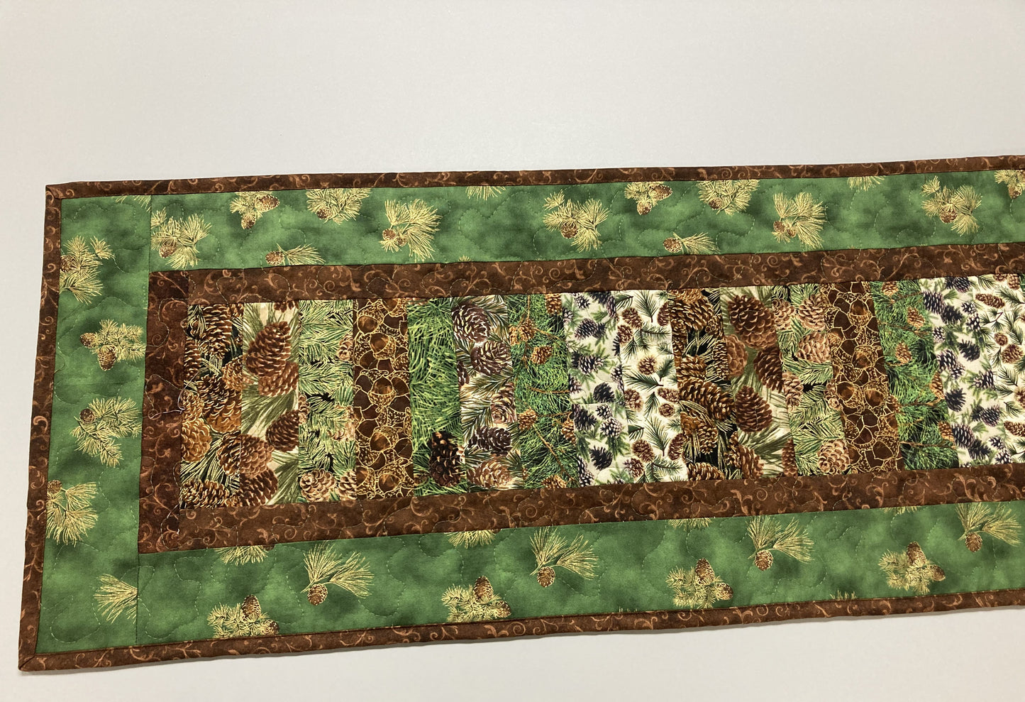 Pine Cones and Acorns Rustic Table Runner, Quilted Reversible Summer Long Wide, 13x60", Dining Coffee End Table Decor Mountain Cabin Woods