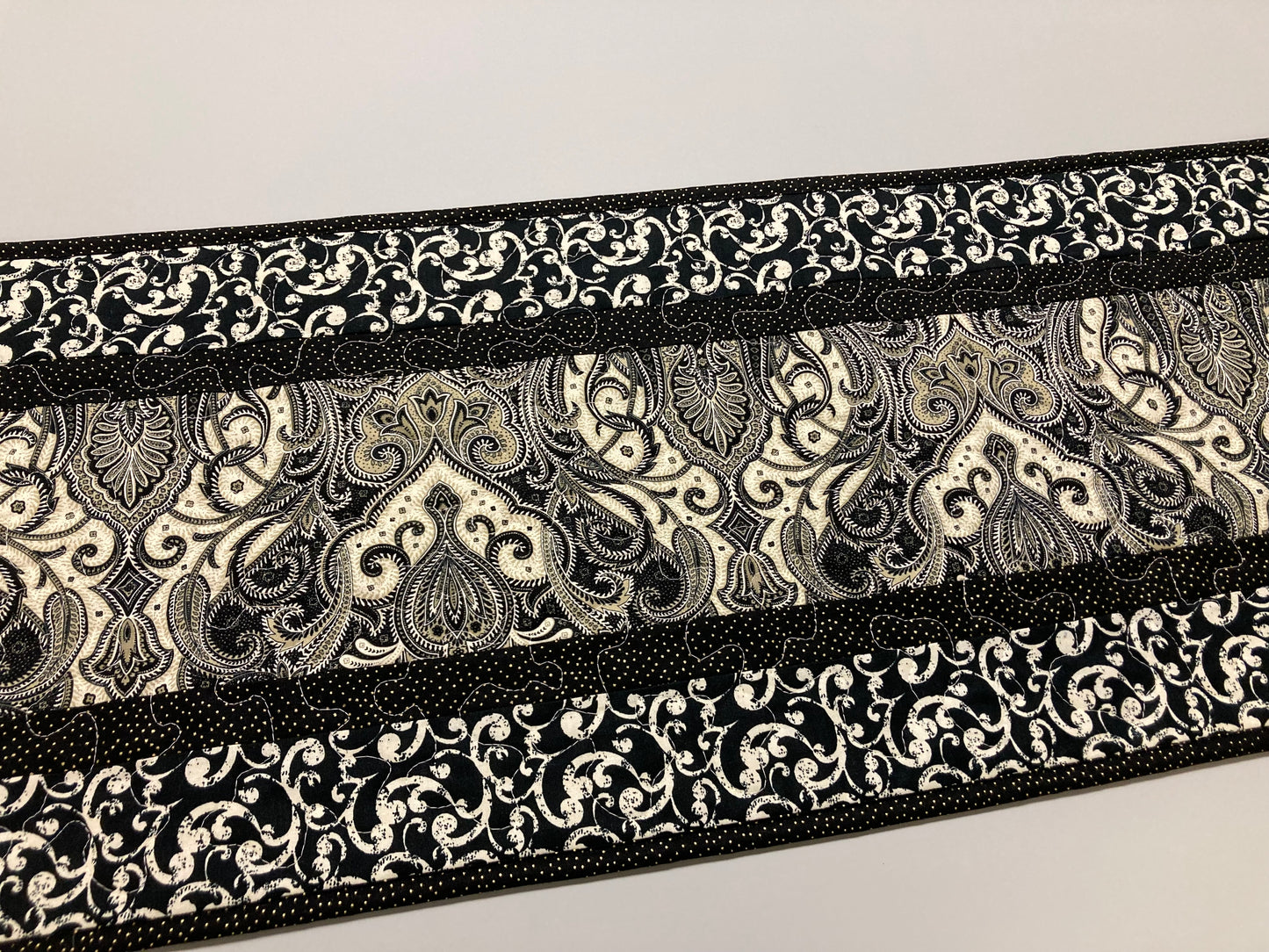 Black and White Baroque Paisley Quilted Table Runner, Dining Coffee Table 13x48" New Years 50th Wedding Anniversary Gift Reversible Handmade