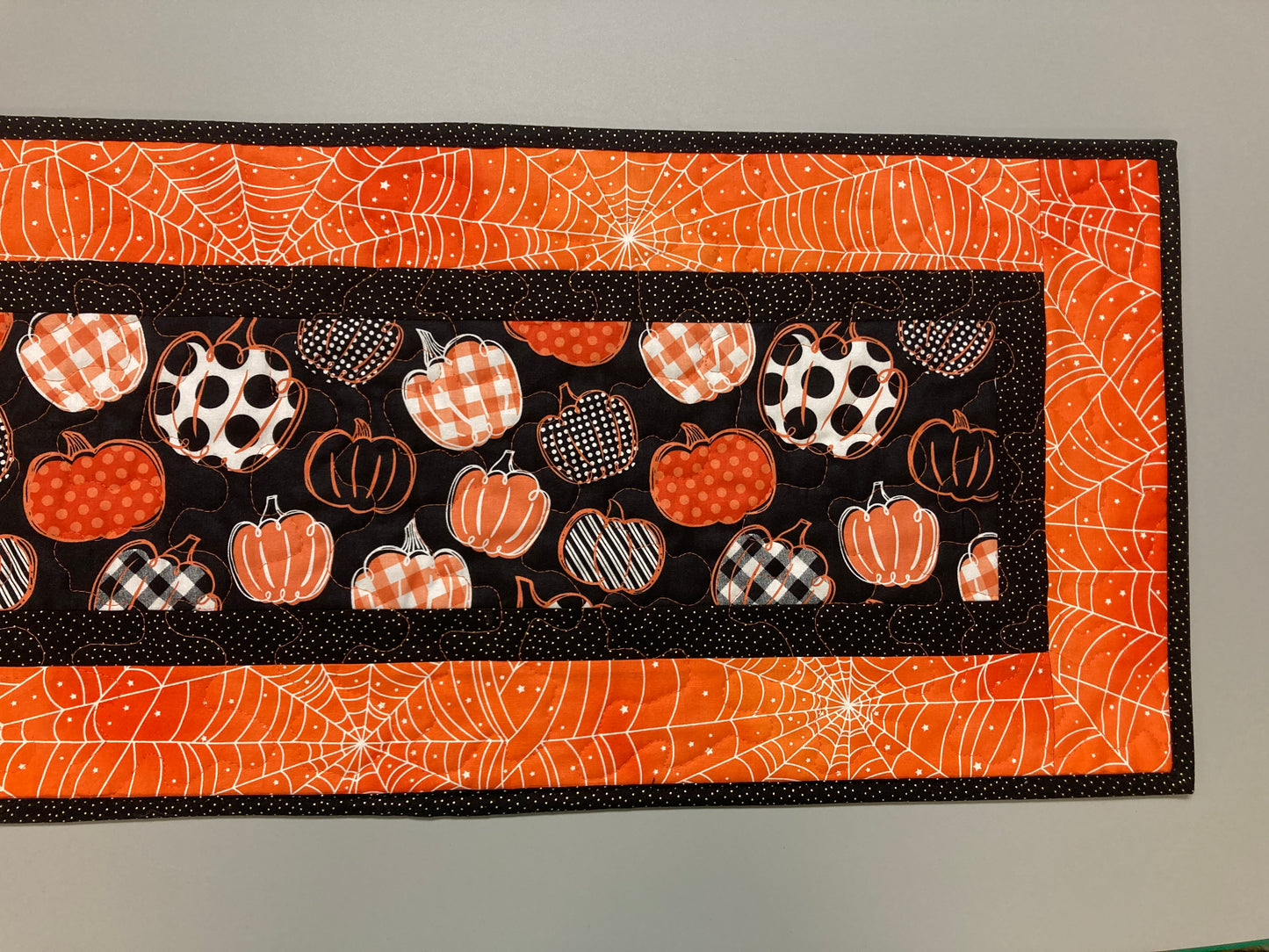 Halloween Pumpkin Quilted Table Runner, Reversible Fall Leaves 13x48" Coffee Dining, Scary Pumpkins Black Gray White Spooky Spiderwebs Decor
