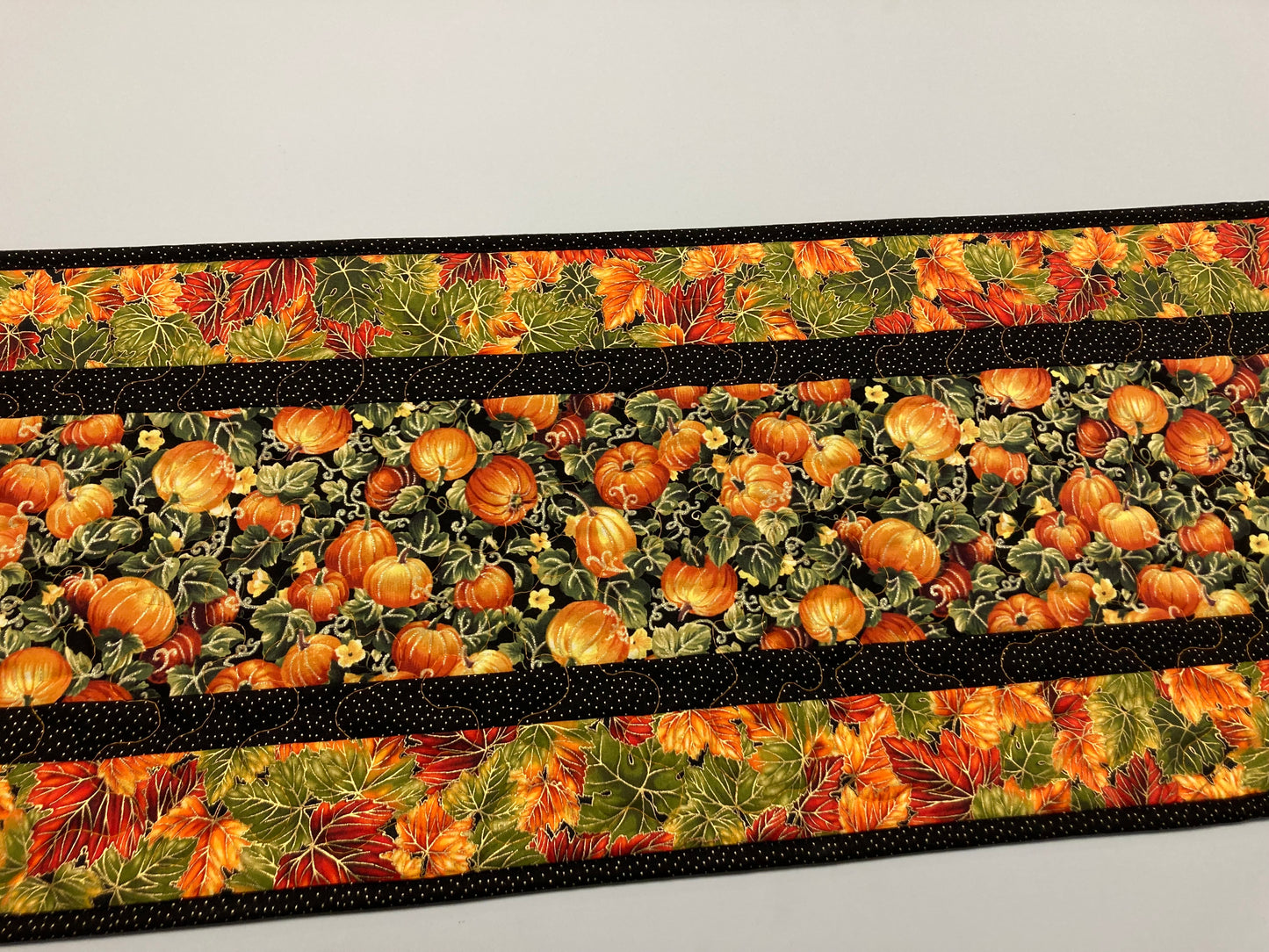 Pumpkins Dining Table Runner, Fall Autumn Leaves Quilted Handmade, Orange Green Gold Fall Table Decor, 13x48" Thanksgiving Holiday Winter