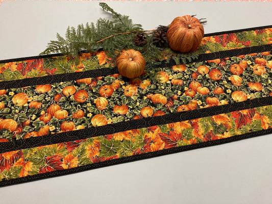 Pumpkins Dining Table Runner, Fall Autumn Leaves Quilted Handmade, Orange Green Gold Fall Table Decor, 13x48" Thanksgiving Holiday Winter