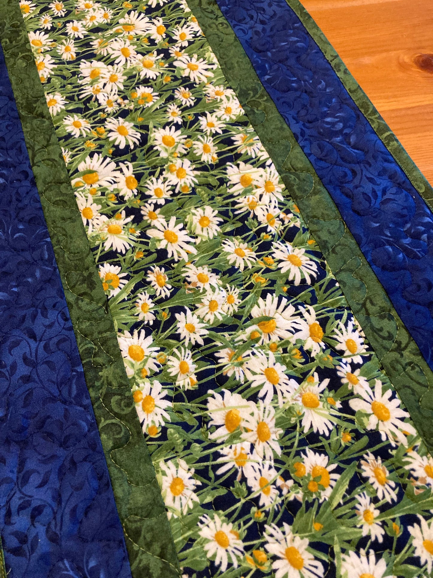 White Daisies Wildflower Quilted Table Runner+ Topper, Dining Room Coffee Table Reversible 13x48" Summer Runner End Table, Garden Everyday