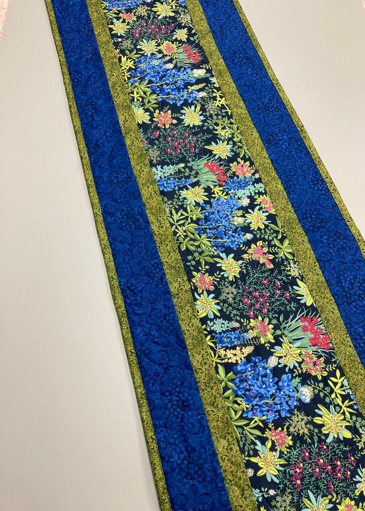 Garden Wildflower Quilted Table Runner for Dining Room, Reversible 13x48" Summer Spring Coffee End Table, Everyday Dresser Scarf Handmade