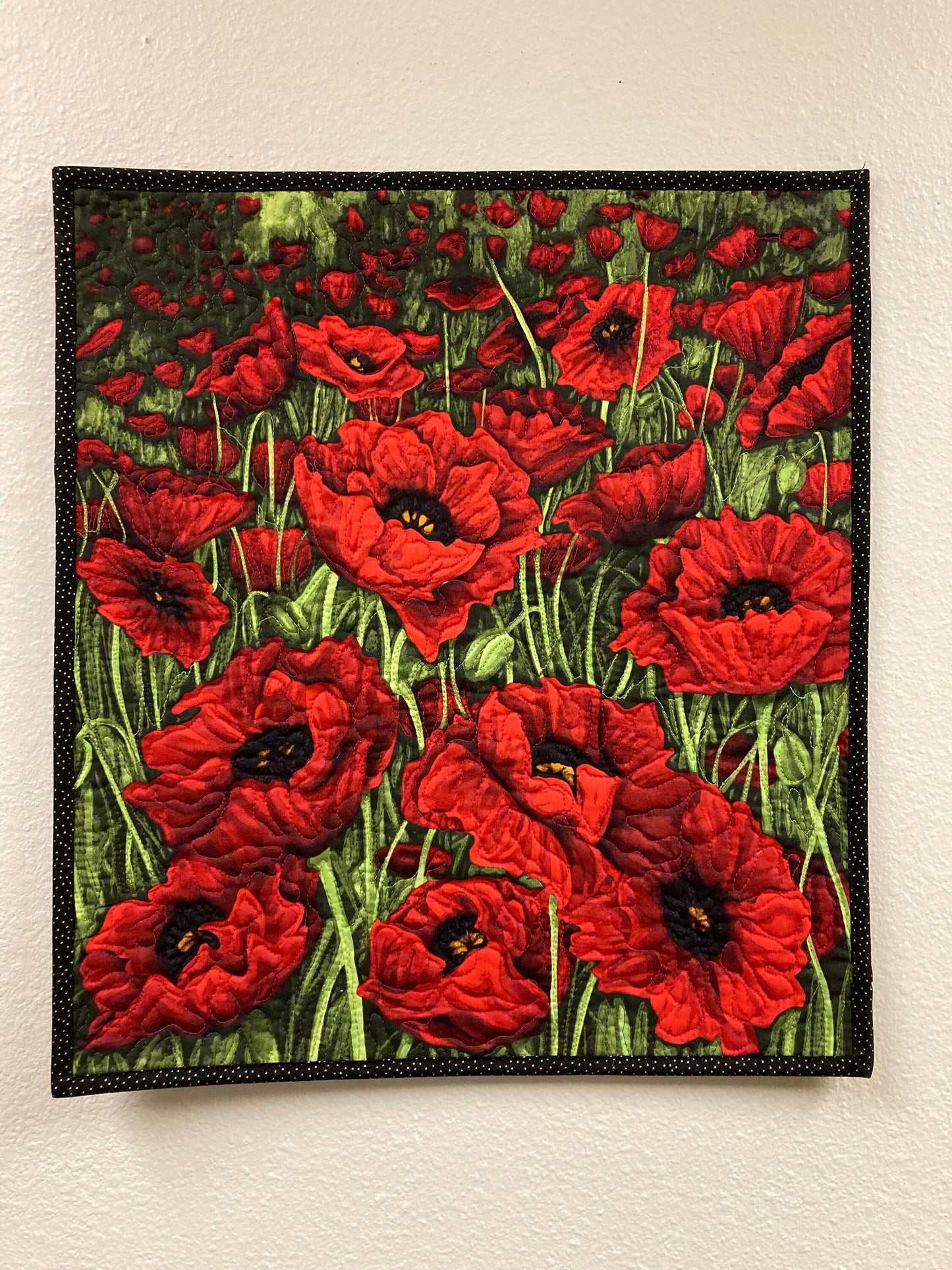 Red Poppy Wall Quilt Flower Fabric Wall Hanging, Textile Art Quilt 18x21", Tapestry Home Office Bedroom Living Room Wall Decor Tahoe Quilts